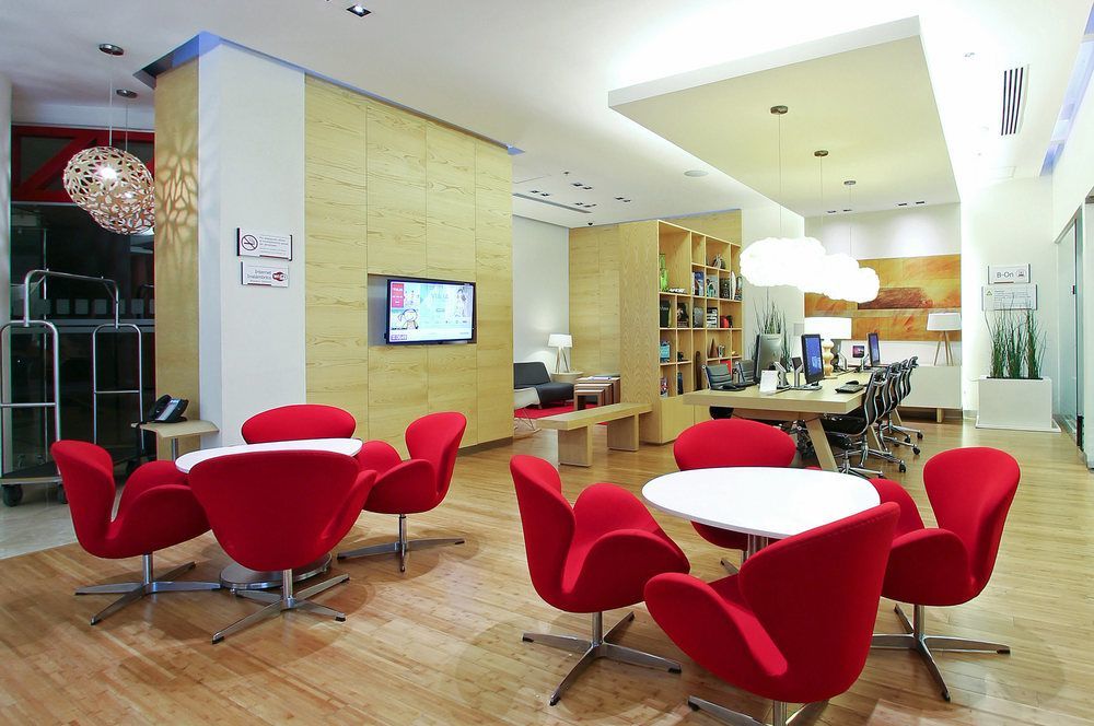 Fiesta Inn Silao Puerto Interior Exterior photo